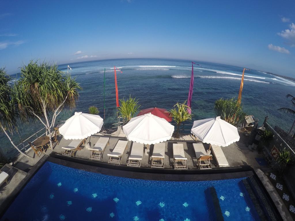 Twilight Ceningan Hotel Nusa Lembongan  Exterior photo